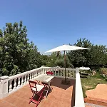 Casa Martinez Studios & Chambre D\'Hotes A 3 Kms De Montserrat Valencia