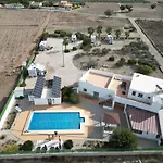 Casa Lumbreras