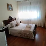 Baixo A Lua Rooming