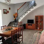 Vivienda Rural Los Iberos M&M,