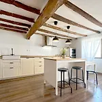 Apartamento De Diseno Junto Al Puerto De Castro Urdiales