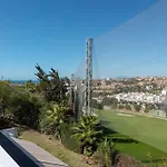 Golf Gardens, Beach Roof Terrace View, 2 Bedroom