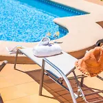 Abahana Villas La Paz