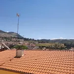 Entre La Montana Y La Ciudad