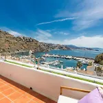 Terrace House Marina Views