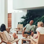 Cala Lanuza Suites
