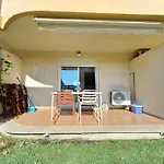 Tranquilo Piso con aparcamiento y piscina !!!!