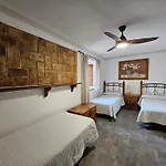 Hostal El Asturiano