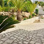 Belvilla By Oyo Casa Alegria