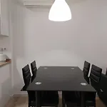 Piso Reformado Con Todos Los Servicios