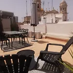 Catedral View Apartment By Cadiz4Rentals