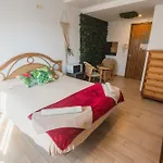 Banana Beach Patacona Rooms
