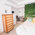 Banana Beach Patacona Rooms
