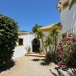 Villa Casa Maravilla Near The Coast