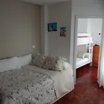 Estudio con vistas al mar en Baiona