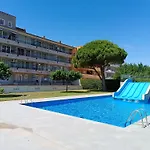 Blaupark apartamento vacacional con piscina y terraza en l\'Estartit (Costa Brava)