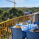 Apartamento Con Piscina En Salou