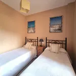 Bajo Con Una Terraza Espectacular Al Lado De La Playa Y Con Acceso Directo A La Piscina!