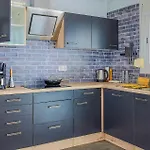Beautiful Apartment In Pineda De Mar With Wifi