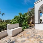 Casa Madronos