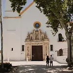 Paloma Suites