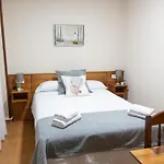 Pension A Codeseira Melide