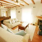 Villa Encantadora En Orba Con Piscina Privada Y Aire Acondicionado Para 6 Personas - Hisp-10-3