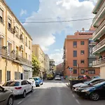 Apartamento De Dos Habitaciones En Avenida De La Albufera