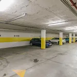 Apartment 25 With Free Parking And Pool