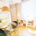 ApartaSuite Deluxe Centro Histórico Ático tranquilo con terrazas a pie de calle