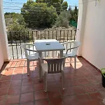 Lago Jardin : Bright Spacious One Bedroom Flat