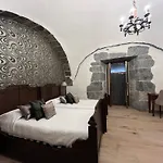 Hotel Larranaga