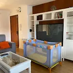 Apartamento En Complejo Residencial Con Piscina