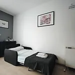 Nest El Camino
