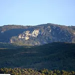 Alt Penedes, Terra De Vinya, Sol, Aigua I Muntanya