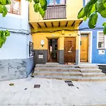 Mediterranean Terraces - Blue Line