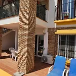 Homes Of Spain, Al Andalus Residencial Ja Apartamento Bajo En Frente Piscina, Wifi