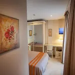 Hotel Versalles