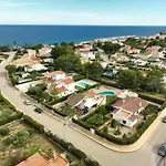 Exclusiva Villa Con Piscina