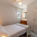 Rentitspain Moderno Apartamento Calaverde Frente Al Mar