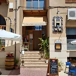 Hostal Tastavins