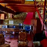 La Casa De La Valla Azul