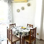 Apartamento 3 Habitaciones En Torre Del Mar A 50 Metros De La Playa
