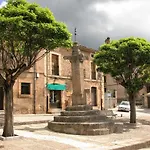 Hostal Visontium