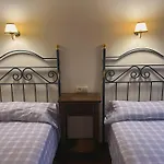 Casa F, Mirador De Las Ubinas