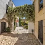 Santa Ana Free Parking Cordoba Center