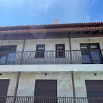 Casita Independiente Y Tres Apartamentos Con Piscina Ladeira Playa