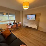Apartamento Junto A La Feria Con 2 Dormitorios Y Aire Acondicionado