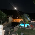 Apartamento Con Piscina