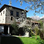 Albergue Turístico Valdebaró
